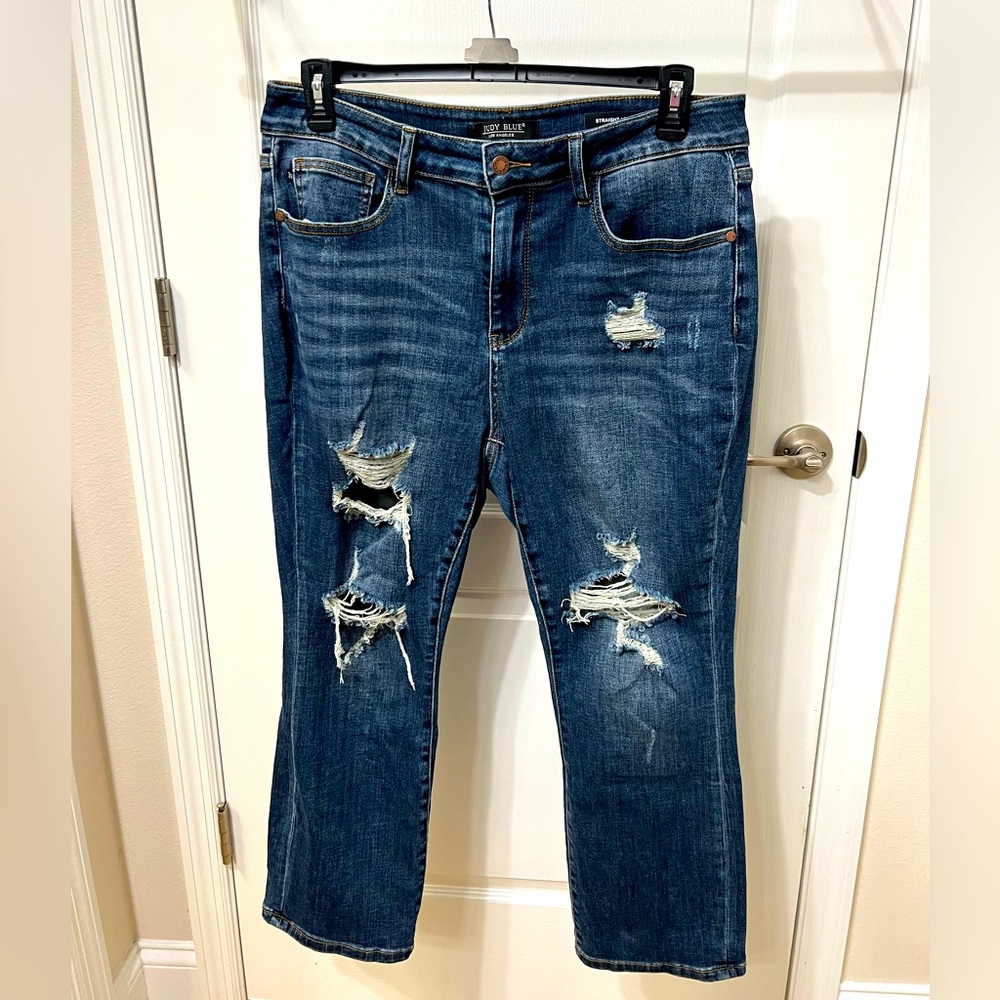 Judy Blue Ripped Jeans